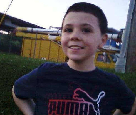 妈妈在脸书邀请大家参加失语症儿子的生日派对